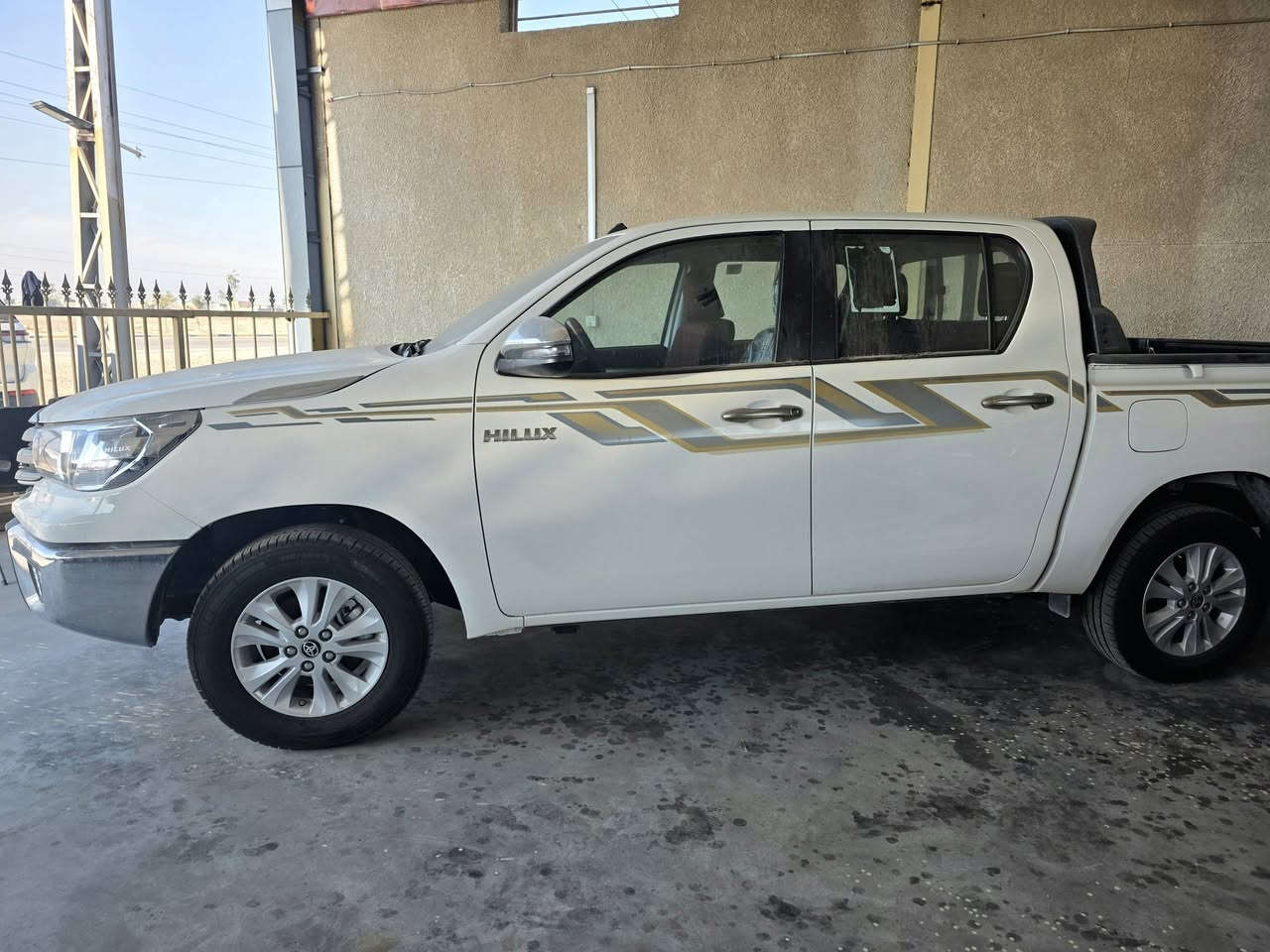 Toyota HILUX
تيوتا هايلوكس ناصي كويتي زيرو صفر 
رقم أربيل 
كويتي صاج مذهب كير اوتوماتيك موديل ٢٠٢٥
للاستفسار الاتصال على الرقم 
***********
***********
