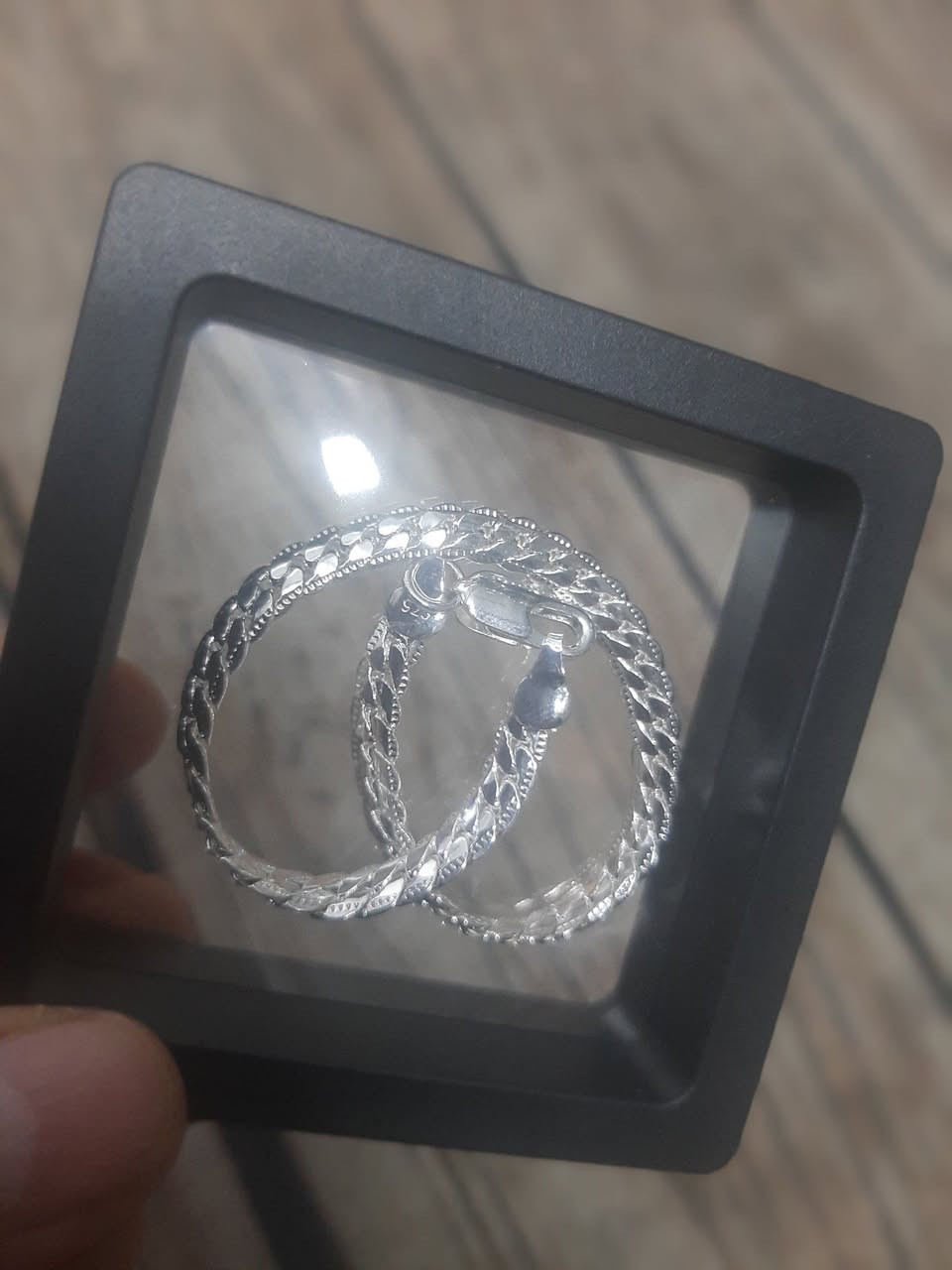 سوارات فضه امزون مختومات علا سعر ابيع


**إذا كنت صاحب هذا الإعلان وتريد حذفه لأي سبب، رجاءا أرسل رسالة إلى الدعم الفني**