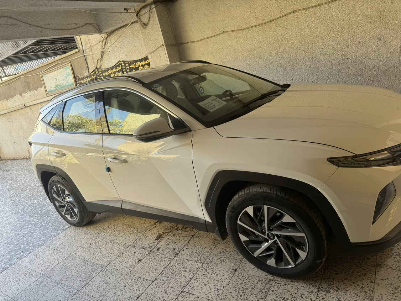 توسان البيع موديل ٢٠٢٤ خليجي ماشيه ١٩ الف رقم بغداد باسمي مكفوله ***********
