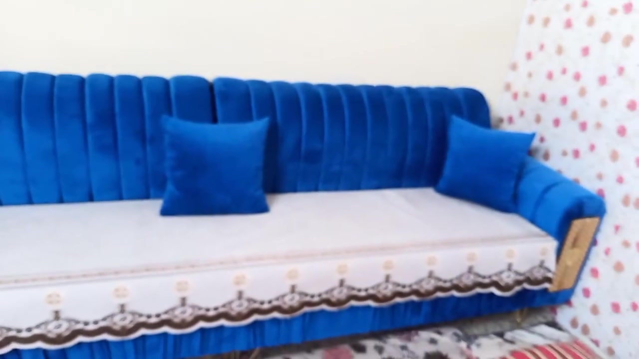 قنفات للبيع جديد قياس ٦ أمتار ٤ قطعة ***********
