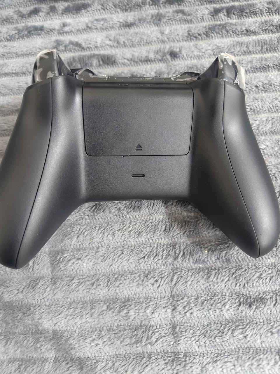 جديدة بدون ملحقات
سعرها فقط 20 الف 

متوفر توصيل


**إذا كنت صاحب هذا الإعلان وتريد حذفه لأي سبب، رجاءا أرسل رسالة إلى الدعم الفني**