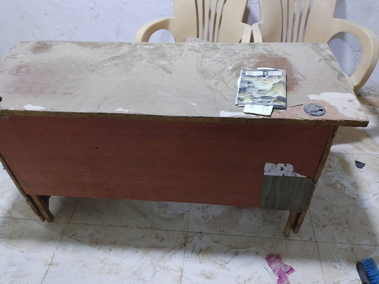 رفوف محل كامل مع ميزان ومع ميز للبيع للاستفسار راسلونه خاص


**إذا كنت صاحب هذا الإعلان وتريد حذفه لأي سبب، رجاءا أرسل رسالة إلى الدعم الفني**