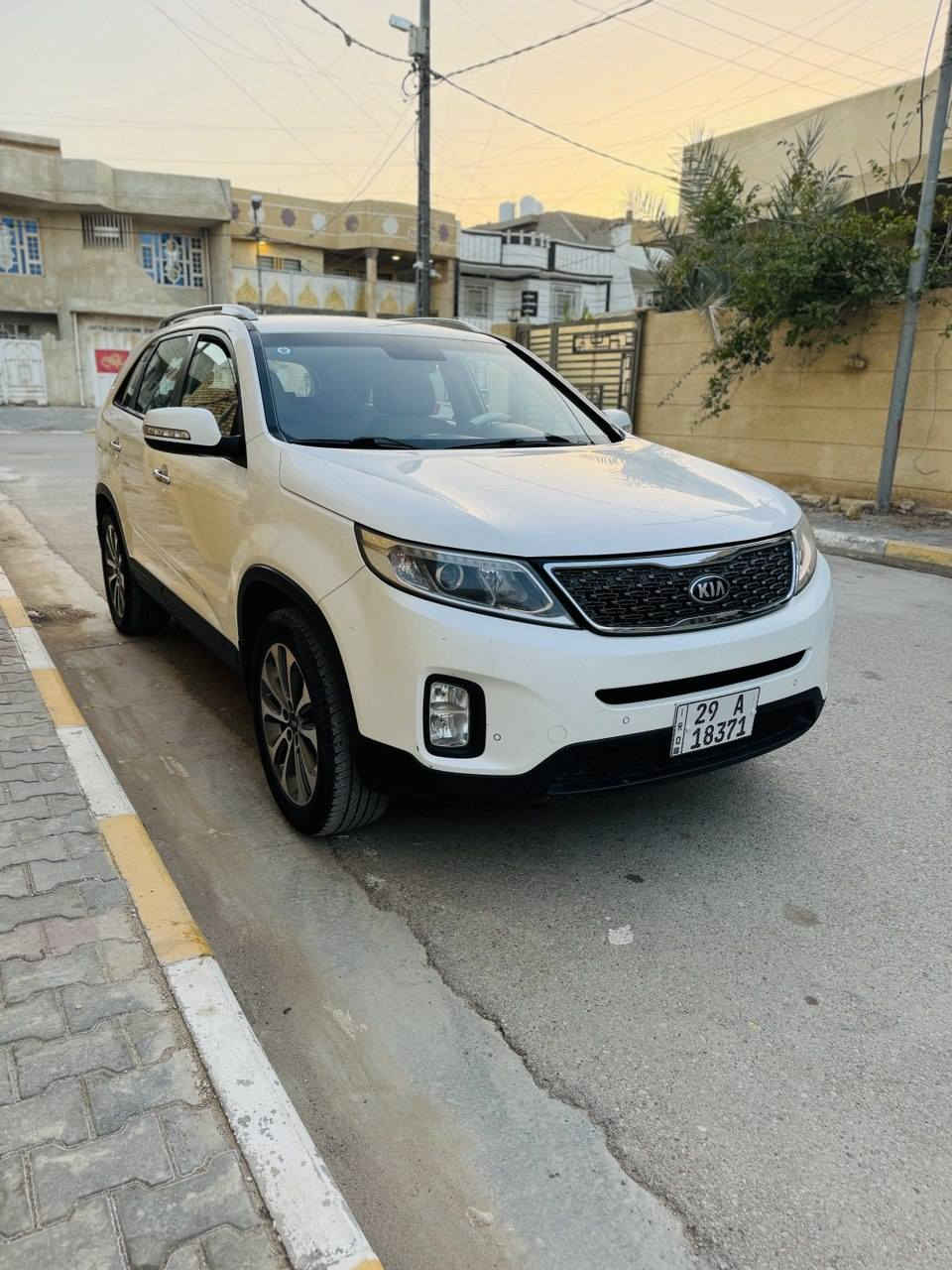 سورنتو موديل ٢٠١٤ كفاله
العنوان واسط الكوت  
***********
