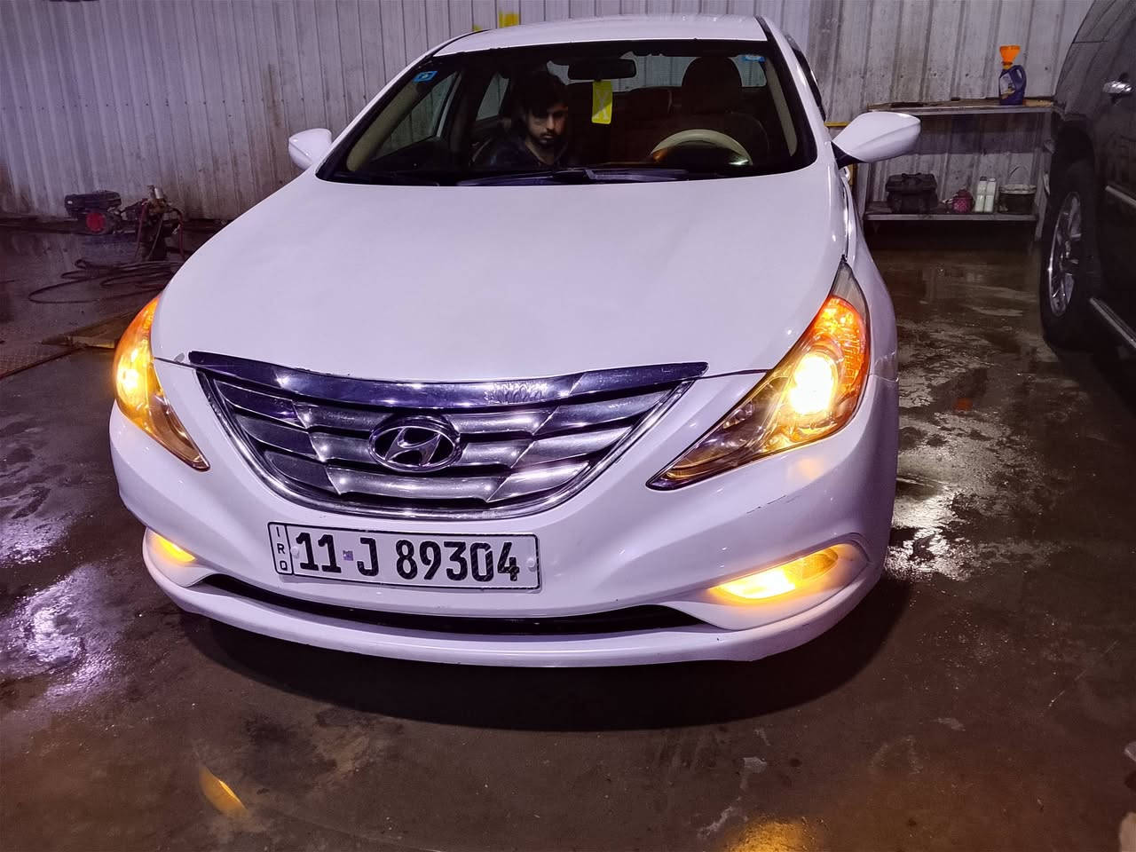 السلام عليكم سوناتا 2011 وارد أمريكي حادثها بنيد مبدل بدون دواخل ليبل واحد وبيها بابين صبغ اثر شخوط مكينة كير صدر كهربائيات جدد السعر 96$ وبيها مجال حك الجيه مكان السياره بغداد للاستفسار *********** /***********
