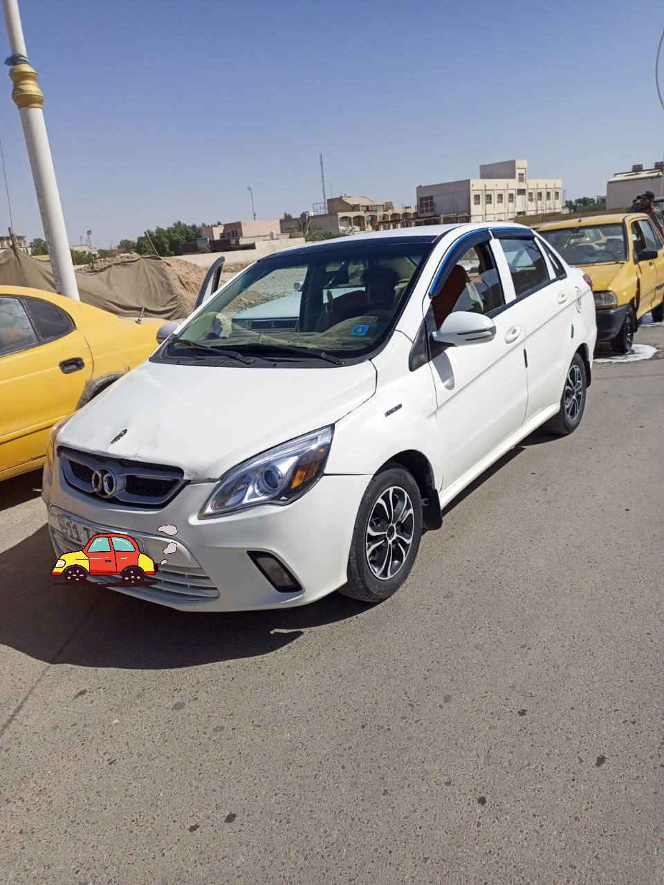 السلام عليكم
بايك 
موديل 2015
السنويه تنتهي ب 2031  التحويل مباشر
رقم بغداد  دولي مشروع وطني 
مكينه كير تبريد ثلج منظوم كامل جديد
صدر امامي خلفي 70%
مكينه 1400وكير تمام 
 ارضيه جلد 
كهربائيات كلها شغاله
السيارة جاهزة اي نقص مابيها. ترايك وين ماتريد . السعر 48 وبيها مجال للشراي . مكاني الناصريه مركزرقن الهاتف ***********
