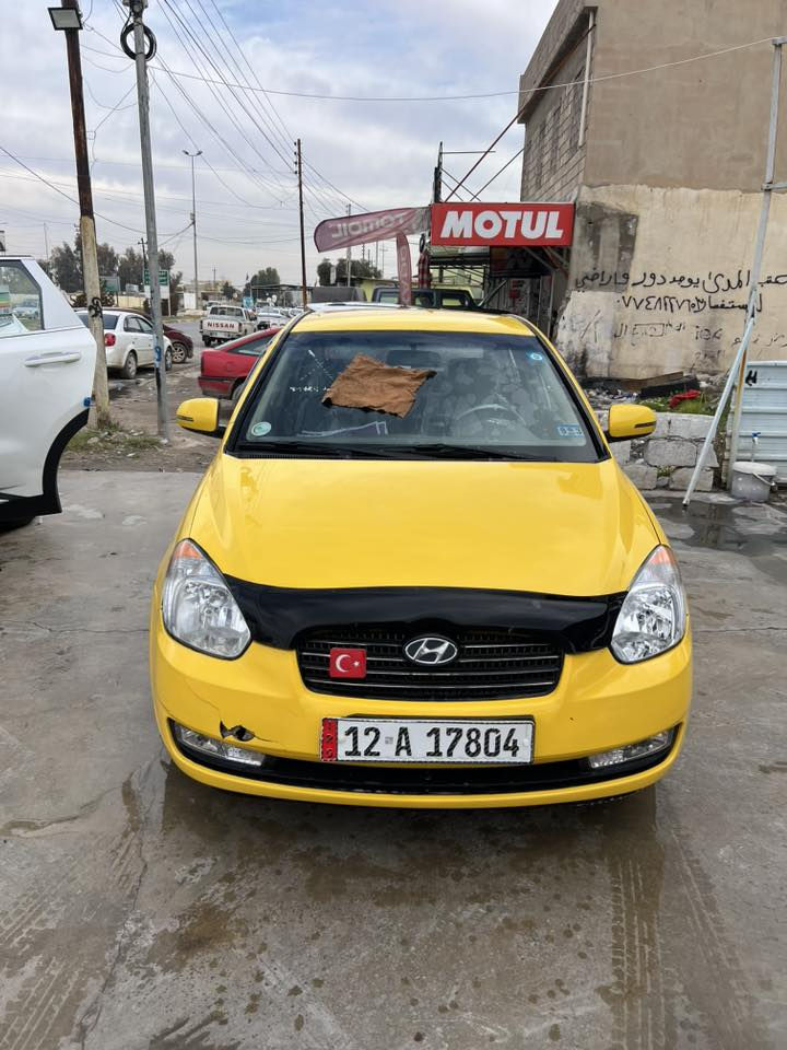 سلام عليكم. ااكسنت دبدوب  للبيع فقط         2010 كير توماتيك ضرر جاملغ الخلفي فقط    
كير ومكينة شرط 104 ورقة ومجال بسيط 
***********
