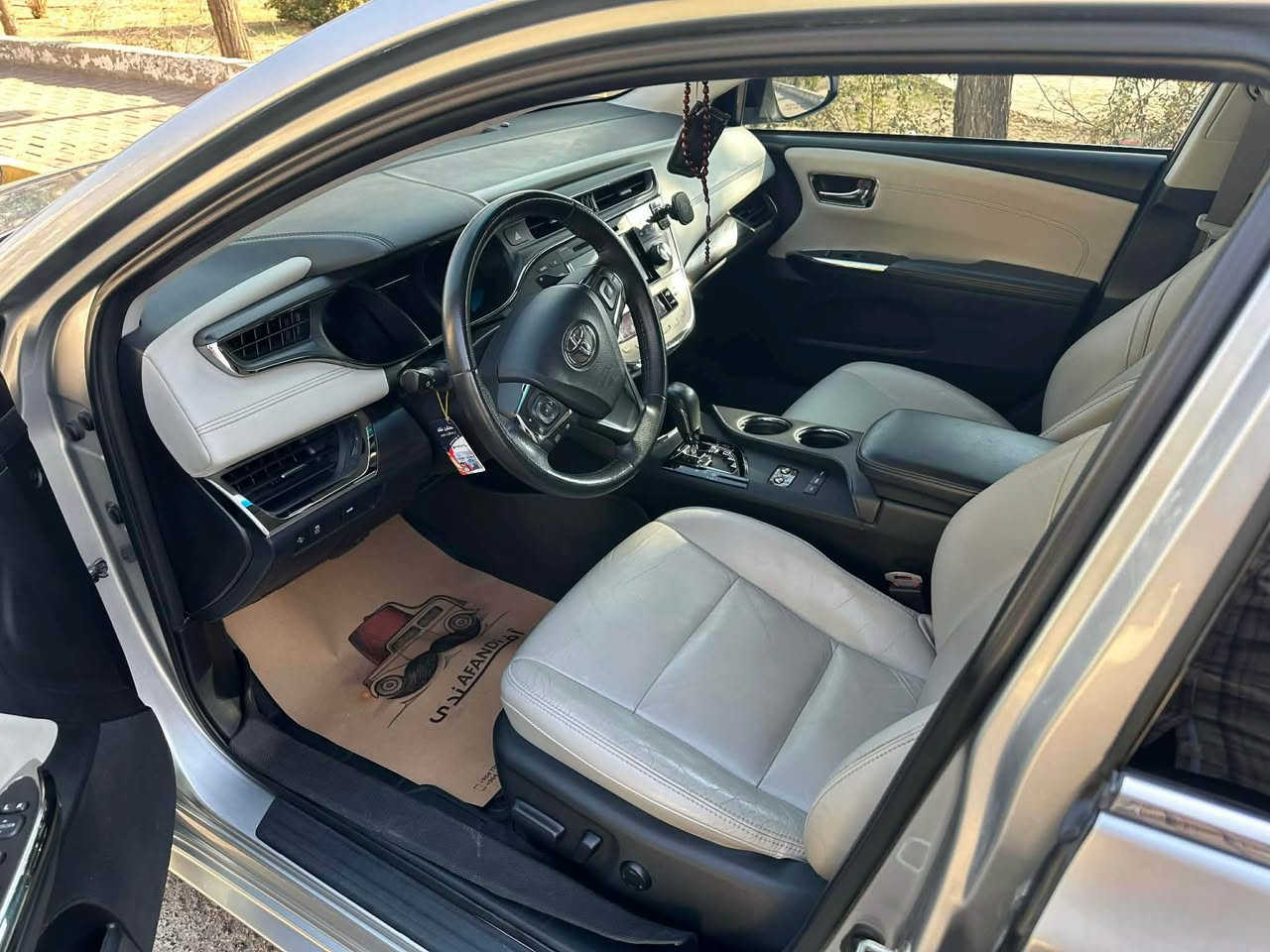 Toyota Avalon 2018 XLE
***********
كلين تايتل بي بوياخ و بي سارد و شوخت وده عاميه كانيشي بوياخ نيه به شه رت ومه كينه و كَير به شه رت نه كراوه ته وه وسه وتي ديجيتالي نيه وناو سبي بيلاد وبه صمه و كوشن هيته ر و راداري بيش وخه تي جاده وته نيشت وحاسه وكاميرا و ٥٥ هه زاري حه قيقي روشتوه وتا يه ي تازه يه وهه موو شتيكي به شه رت و بيش و دوا جركه ي تيانيه .
سعري ٢٢٥$
كلين تايتل وبدون صبخ و بدون بارد وحتئ ده عاميات مابي صبخ و كفاله عامه وكير محرك ما مفتوح و ماشيه ٥٥ الف و به صمه وكوشن هيته رو رادار امامي و رادار خط و شاشه جبير و ويل كب بيلادي و صدر امامي و خلفي جديد و تايرات جديد و سنويه جديد و مابي نقص سعر ٢٢٥$
***********
*********** واتس اب السليمانية, العراق
