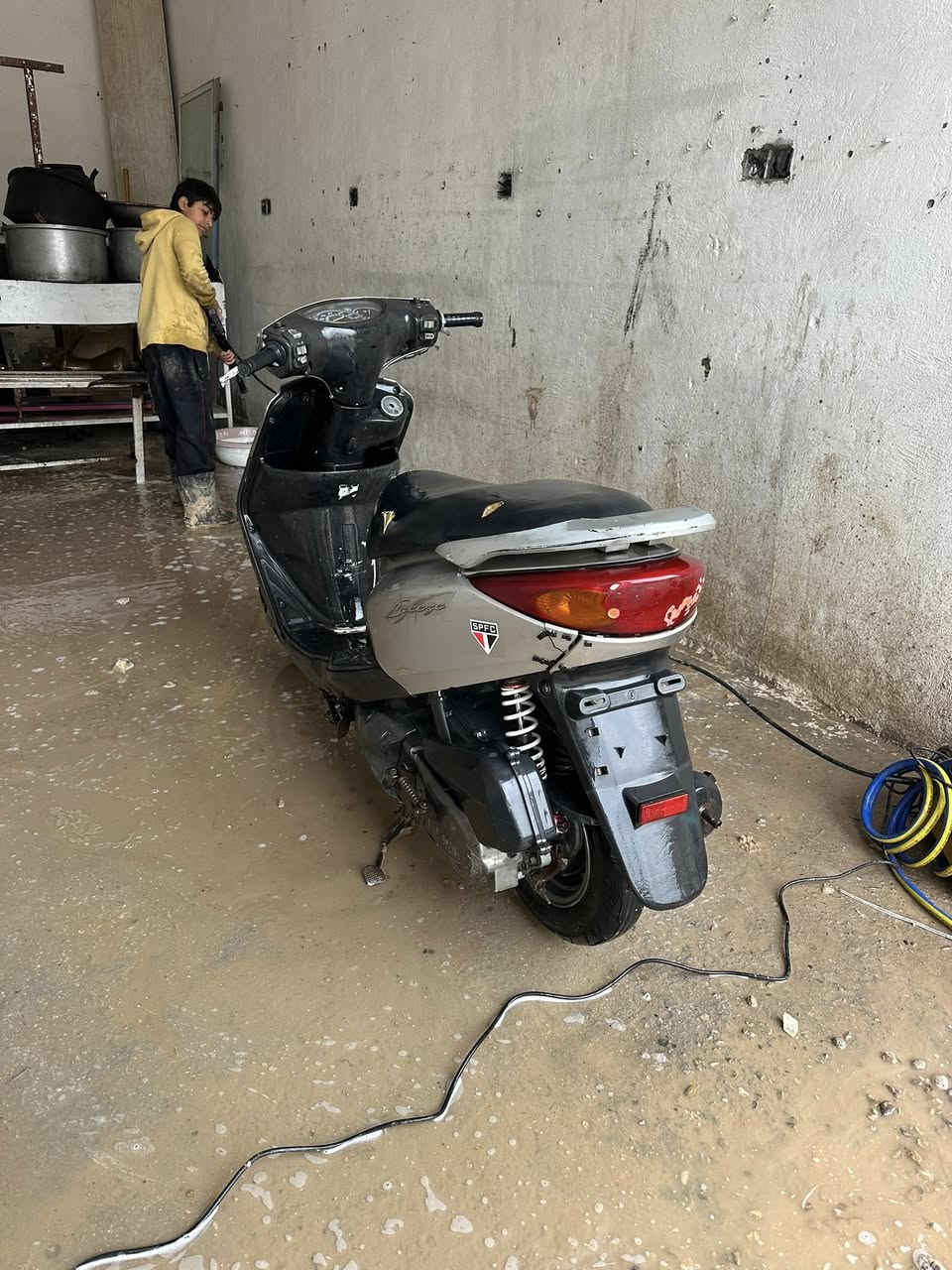 بريز للبيع 140مكان البلديات الضباط الثانيه ***********
