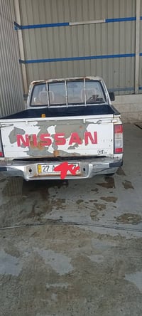 نيسان • ٢٠٠٠ • رقم ذق قار