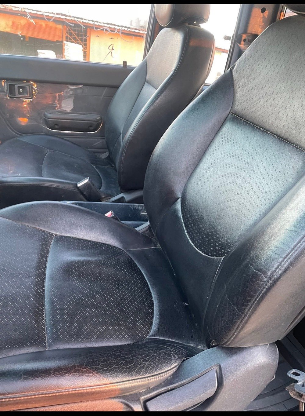 مكان موصل بعشيقه 