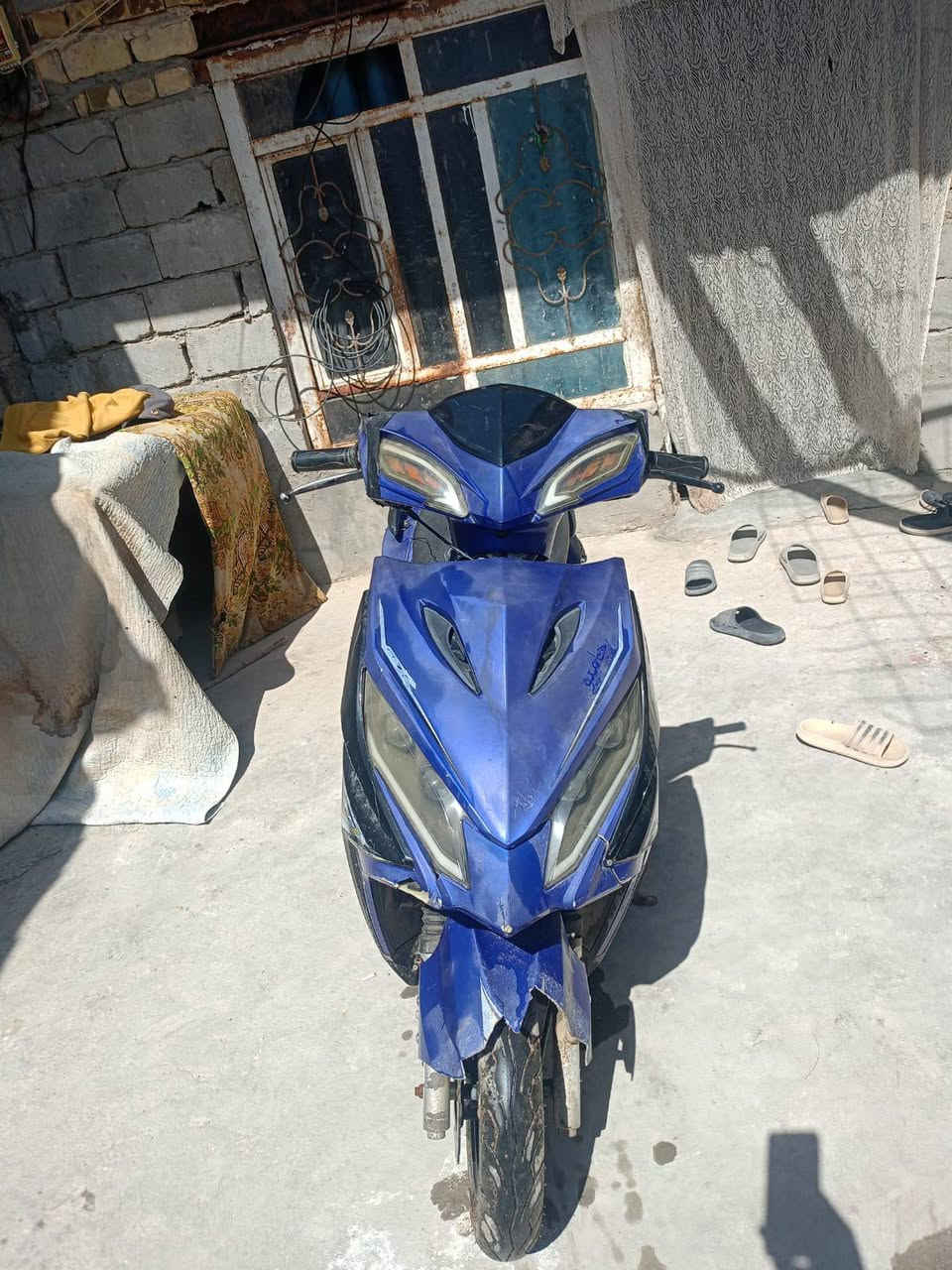 سلام عليكم دراجه جامبو للبيع عوزه تجفيت السعر 125الف المكان الحمزه الغربي ***********
