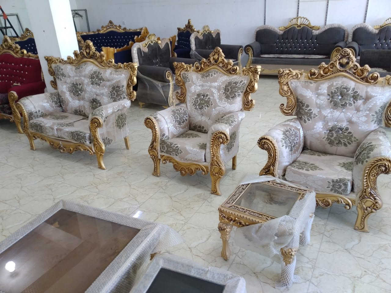 تخم تركي رئاسي درجه اولى جديد 
الموقع- شارع الكراج مقابيل المنتزه القديم 
 للإستفسار- مراسلة الحساب


**إذا كنت صاحب هذا الإعلان وتريد حذفه لأي سبب، رجاءا أرسل رسالة إلى الدعم الفني**