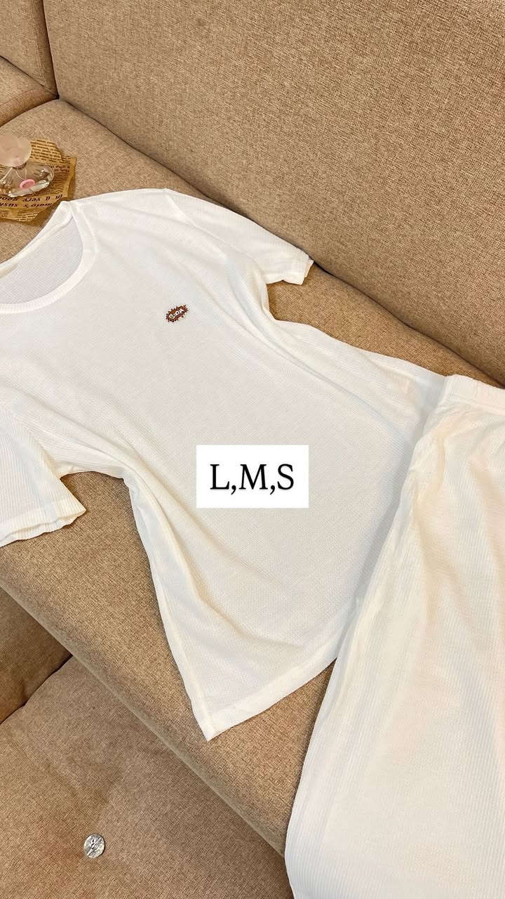 تركات بيتي قماش بارد ومريح وسعار بلاش ب٥ الف بس يوصلج ما عجبج رجعي بيد المندوب وتدلللين 😍😍


**إذا كنت صاحب هذا الإعلان وتريد حذفه لأي سبب، رجاءا أرسل رسالة إلى الدعم الفني**