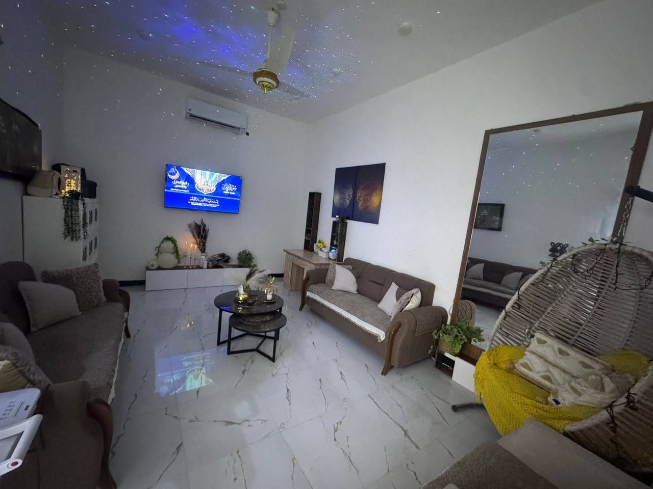 دار للبيع الرمادي قرب شركة الياسين📍
المساحة 210
عرض الشارع 20 متر 
طابو زراعي تحويل مباشر 
يحتوي على 3 غرف نوم 
بناء حديث درجة أولى 
للأستفسار / ***********
