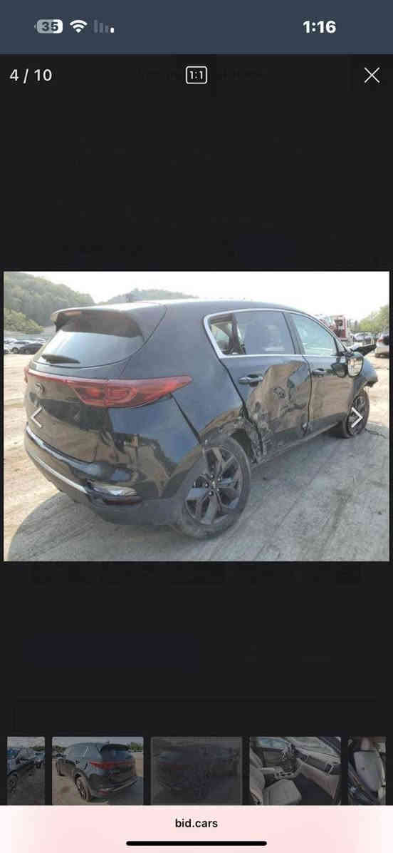 السلام عليكم
كيا سبورتج موديل ٢٠٢٢ رقم بغداد تحويل مباشر .
مكينة ٢٥٠٠ GDI  وارد امريكي .وصور الحادث بالمنشور .بصمة وكير ومكينة مكفولات ماشية 86 الف ميل .السيارة جاهزة تخم تاير وحدادية وباتري جديد .مكان السبارة .بابل / القاسم 
السعر ١٥٨ 
رقم الهاتف /***********
