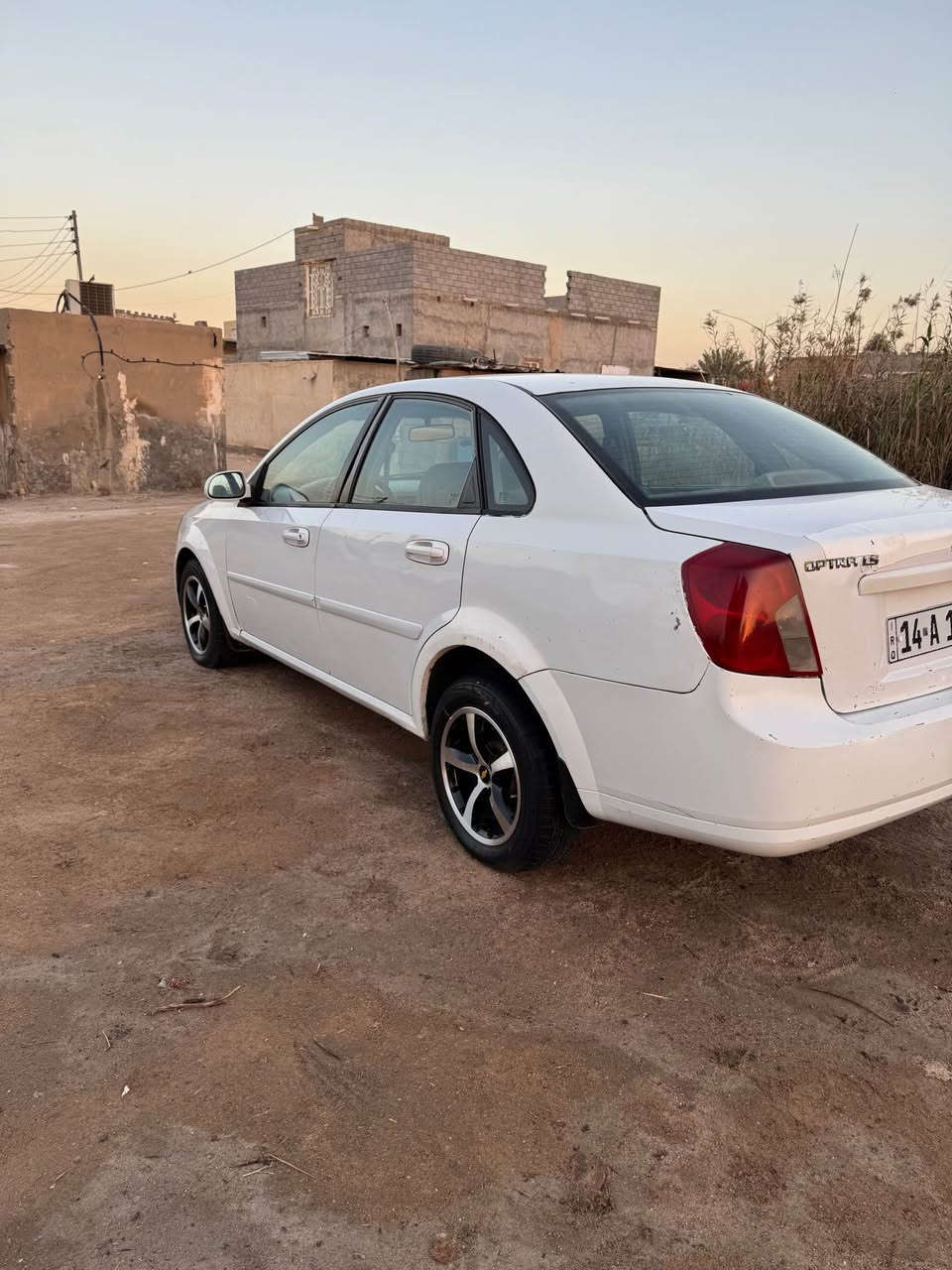 سلام عليكم ‏اوبتره مديل 2011السياره مكفوله من الضربه بيهه قطعتين صبق ولباقي مكفول مكينه وكير جدد تخم تاير رقم بصره انكليزي  تبريد ثلج 
مكان السياره البصره الهارثه قرب سيد سامي 
السعر 65وبيه مجال
رقم الهاتف *********** البصرة, العراق
