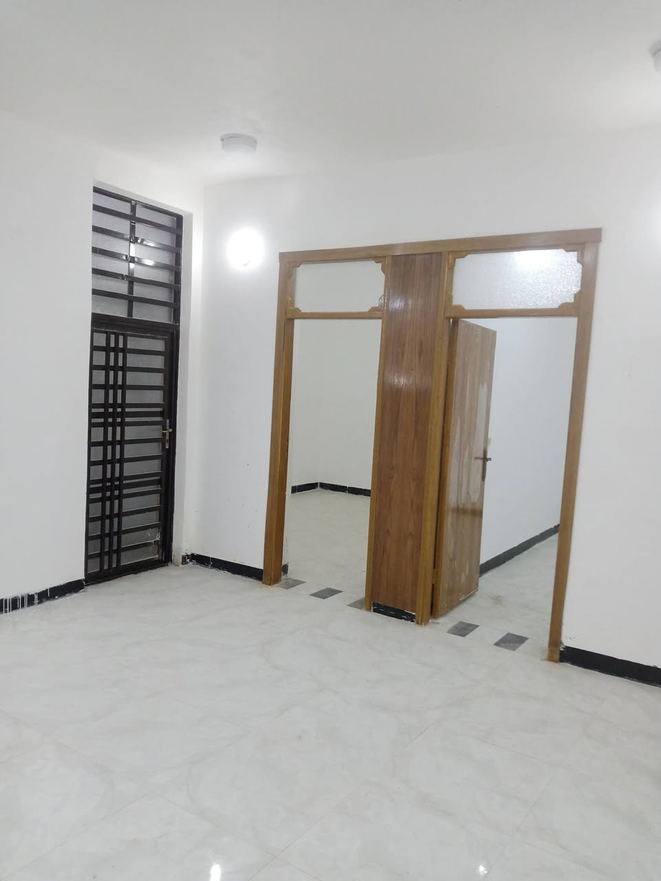 بيت للبيع 120متر بسعر 38وبي مجال
العنوان النجف مقابل ملحق قريت الغدير  للستفسار ***********
