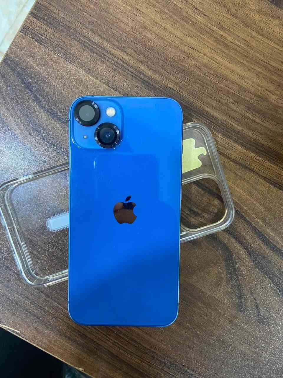 السلام عليكم اخوان 🤝
ايفون 13 عادي📱
ذاكره 128gb💽
لون ازرق💙 
بطاريه 74%🔋
الجهاز كلشي بي شغال و الجهاز بطاريه خدمه يعني بلاديه ممبدله مبدل شاشه بس و بيهة فطور بالكلاس تريد تبدلهة سعرهة رخيص او تخلي على وضعه و تستعمله فيس ايدي شغال كامرات الجهاز تخبل و كلشي بي شغال✅
مكاني بغداد الدوره📍
السعر 280 الف💸
للاستفسار آكثر تفضلو خاص او اتصلو على الرقم بي واتساب 
***********
