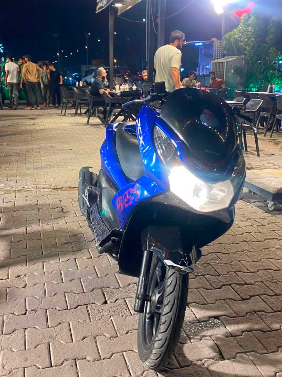 سلام عليكم شباب داجه بيسي اكس جيل اول  شرط كفاله دراجه نقص تريشه وحده كهرباءيته كلا شغله فيوز جوزه طاك. بس شغله جوزه سعره 875 وبيه مجال حك جيه مكاني بغداد مدينه  اصدر رقمي ***********
