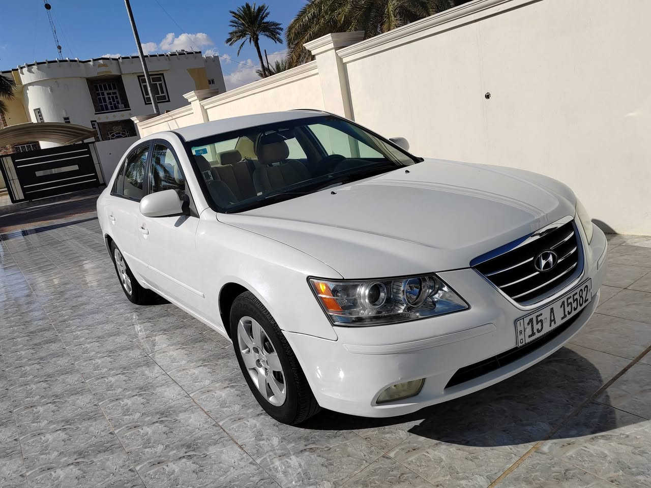 السلام عليكم
سوناتا 2010 وارد امريكي السياره كلين بدون حادث

بدون صبغ بدون تبديل ماشيه (135) ميل

كير محرك كفاله

المحرك 2400 

رقم انبار بأسمي

السياره جديده بدون نواقص على ايدي من الحره. 

السعر 143 $

مكان السياره رمادي السجارية 

للاستفسار ***********
