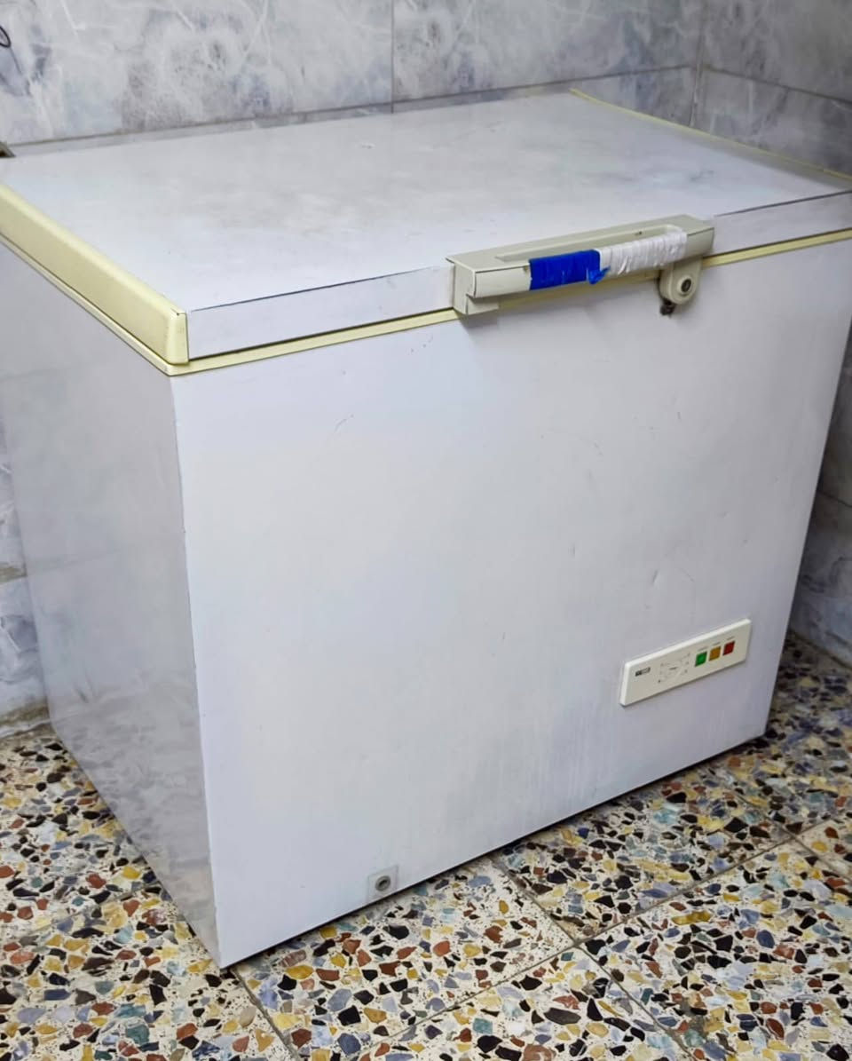 السلام عليكم ثلاجه حجم ٢٢ ومجمده حجم ١٢ ومجمده حجم ١٠ للبيع المكان بغداد الجديده الاتصال ‏‪***********‬‏
