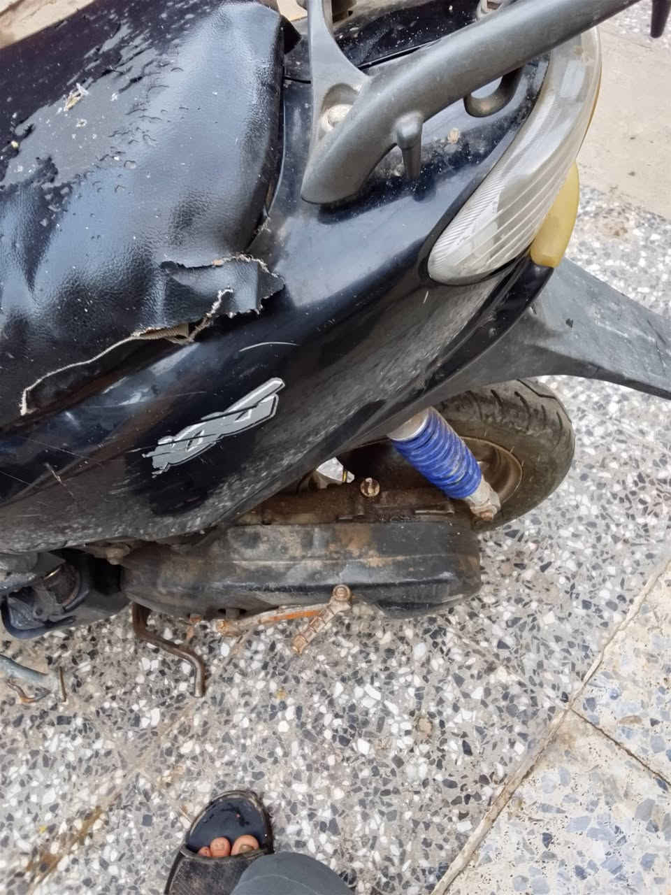 دراجه حجم ستين للبيع سعرها 150بيها مجال مثل مشوفون دراجه علا وضحه نضيفه سائله نفسه مكاني بغداد الغزالية
رقمي اثير ***********بي واتس 
رقمي كورك ***********
