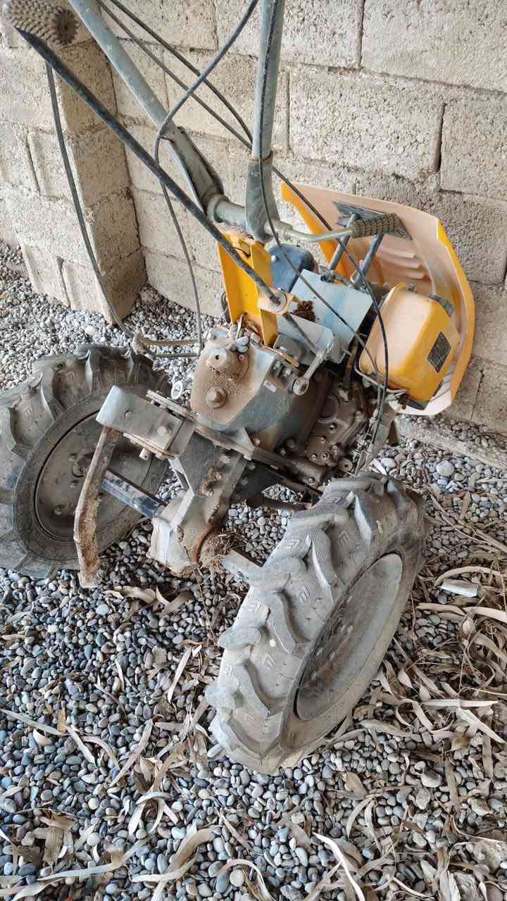 السلام عليكم ورحمه الله وبركاتو يوجد رفاسه للبيع مشتغله موسم واحد القوه الحصانيه 12
السعر مطلوب مليون و 100
رقم الهاتف ***********
غير متواجد على فيس اتصل وتدلل
