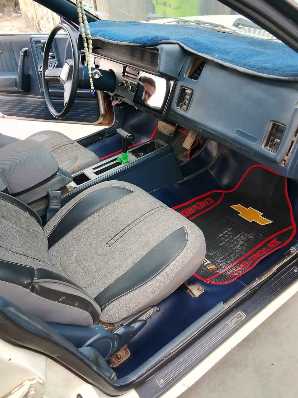 السلام عليكم للبيع فقط سلبرتي موديل 89 رقم بغداد دولي بسمي هزة ما صاقطه محرك بي تبخير قليل كير خير من الله حتى الوفر شغال تخم تاير كهربايات كلها شغاله سنتر لوك شاشه تاب كامرة خلفيه صدر امامي خلفي كله حلو ديل فيت يم مصبوغة صبغ عام للجماليه السعر 35 وبيها مجال ***********
