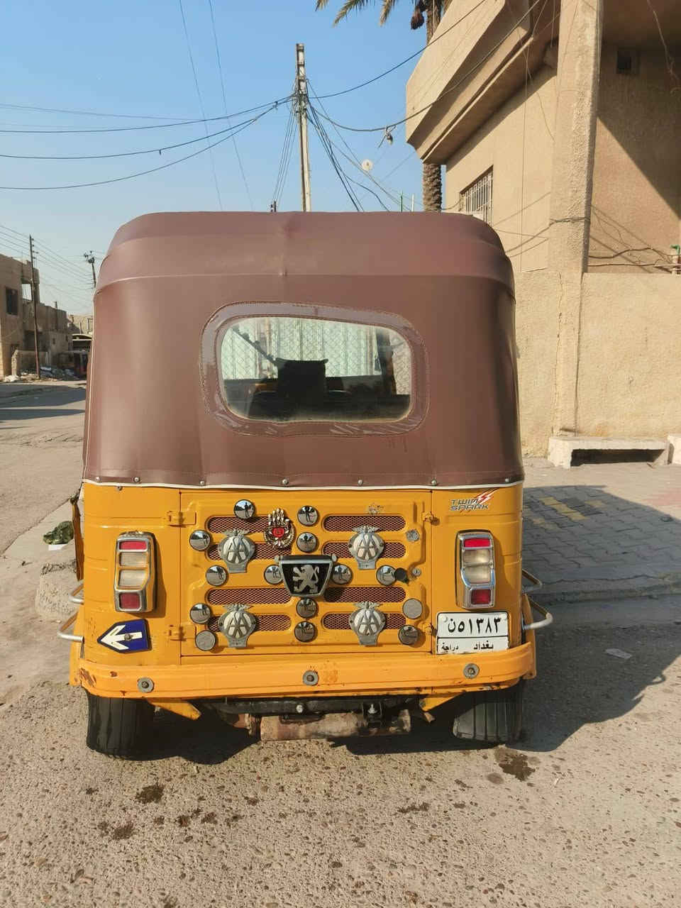 تكتك موديل 20 شهر 6 رقم وسنويه تكتك جاهزه حلوه كبل للشارع مكينه خرسه بيها لغد بارد السعر5 و900 بغداد
جسرديالئ القديم شارع 70        ***********
