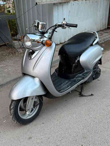 سلام عليكم للبيع عبد الحليم فحل 140 دراجة مكينة كفالة كشر لوك السعر 900 وبيها مجال شي بصيط مكاني بغداد الشعلة الاستفسار ***********  غير متواجد عل فيس
