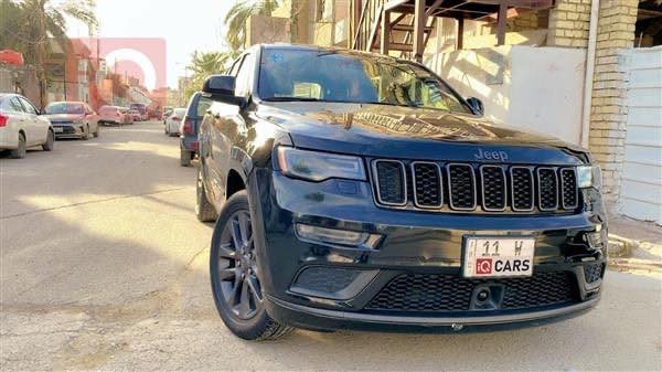 للبيع | جيب Sموديل 2018 وارد امريكي  – 

السيارة بحالة ممتازة ونظيفة جداً 

▪️ المواصفات: فول فول

▪️ المحرك: 3.6 / 6 سلندر

▪️ رقم بغداد انكليزي 

▪️ الموقع: بغداد. المنصور او الشعب 

المواصفات:

 • سقف بانوراما + فتحة

 • كشنات جلد أسود 

 • كهرباء + تدفئة+ تبريد 

 • خزن 3 وضعيات

 • ستيرن كهرباء + تدفئة

 • نظام النقطة العمياء

 نضام  • اوتو بارك 

 • نظام خاص للطرق الوعرة

 • تشغيل عن بُعد

 • نظام تشغيل وإطفاء المحرك الأوتوماتيكي للتوفير (Auto Start System)

 • مرايا كهرباء متحسسة للضوء العالي

 • بخاخات تنظيف اللايتات الأمامية

 • لايتات أمامي زينون وخلفي LED

 • حساسات أمامية وخلفية

 • ويل 20 إنج بلادي سبورت

 • تايرات جديد جداً 

حاله السياره جاملغ ايسر فقط بدون ايرباك السياره بدون لغد بدون دواخل 

💰 السعر  245  اوبيه مجال بسيط

📞 للاستفسار: ***********
