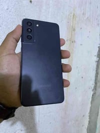 سامسونكً S21 FE 5G ذاكره 256 جهاز نظيف كلش زلغ مابي شريحتين جهاز ويا 3...