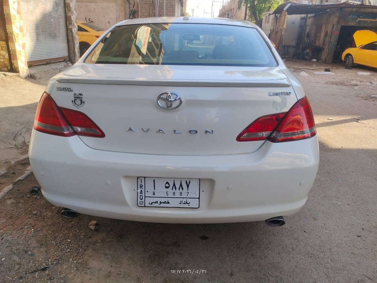 أفلون 2010 
فول مواصفات 1/1 Limited 
بيها صبغ ربع الجاملغ الخلفي 
السعر 165$
***********
