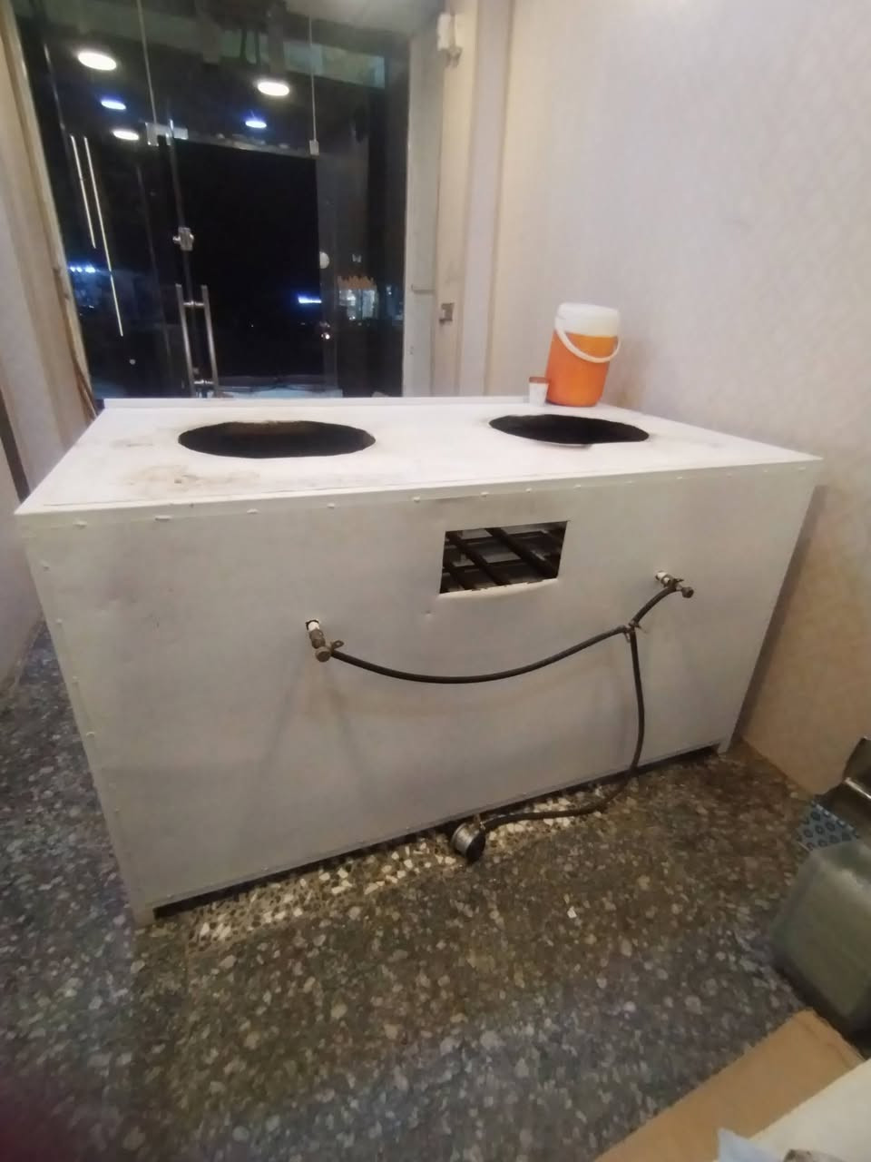 ميز للبيع مال دهين يرهم لبلبي باكله عصائر سعره ٣٠٠ كله حديد عرض متر وطوله ١٨٠


**إذا كنت صاحب هذا الإعلان وتريد حذفه لأي سبب، رجاءا أرسل رسالة إلى الدعم الفني**