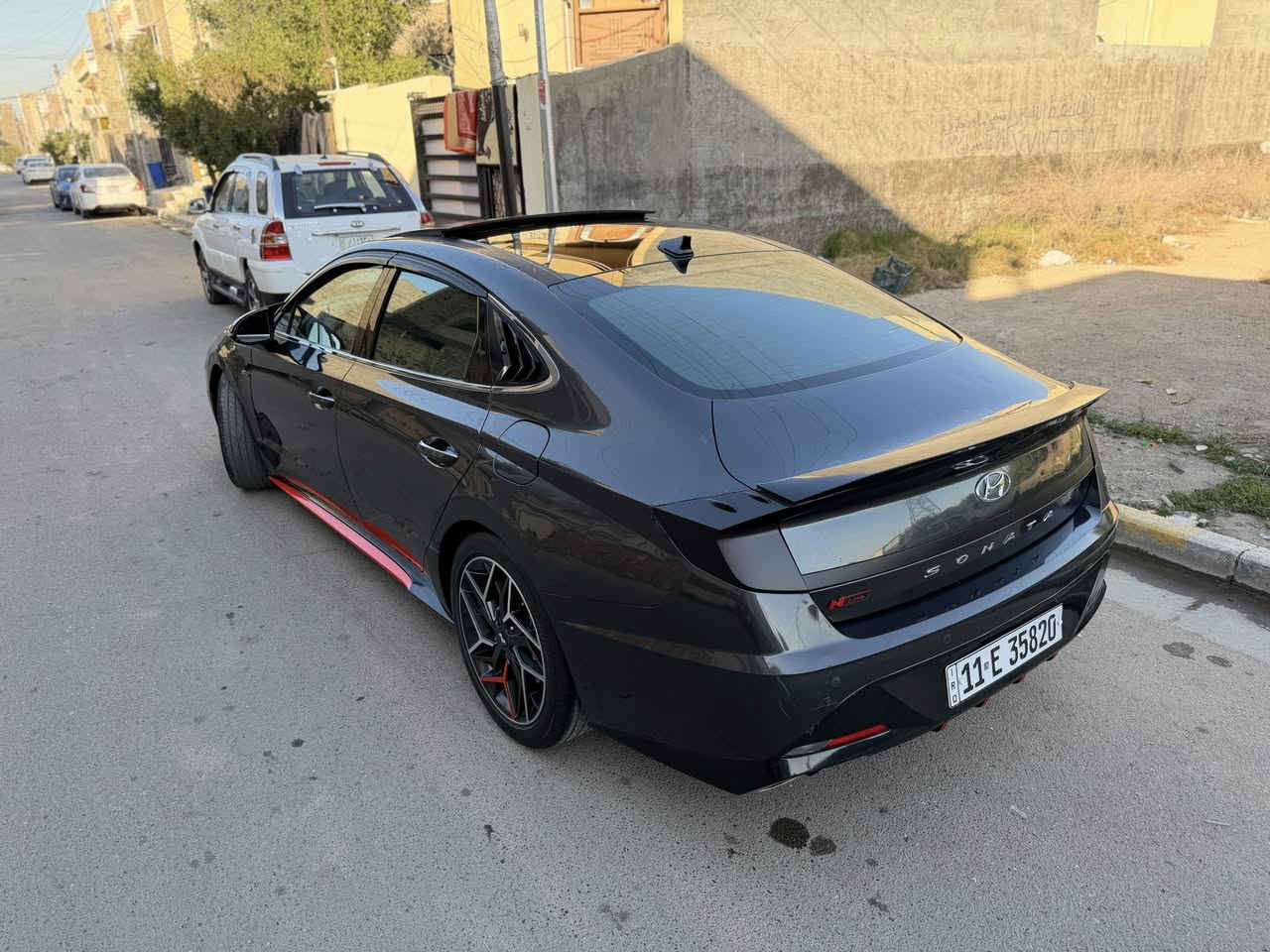 سوناتا (2021) N line
* فتحة بانوراما 
* * كاميرا ٣٦٠ درجه
* بصمة تشغيل وابواب 
* مكينة 2500 تيربو 
* كير دبل كلج 8 سرعات 
* كشنات رياضي مختومة جلد وكنتارا
* تدفئة كشن امامي + خلفي 
* سماعة 12 (bose)
* 4 وضعيات قيادة 
* انارة داخلية ( عجلة الوان ) 
* لدات امامية 
* لايت زينون 
* ويل كبير
* اوتو هولد
* هاند بريك بصمة 
* نظام المحافظة على خط المسار
* نظام النقطة العمياء
* شاشة ديجتال
* كيجات الكتروني
* نظام تركيب صوتي
* كرسي كهرباء
* رادارات امامي وجانبي وخلفي
* مود درايف
* اشاير بالمري
* تبريد بيانو
* كروس تثبيت سرعة 
* قيادة ذاتية
* منافد usb
* شحن ذكي لاسلكي
* دوسات سبورت بلاد اسود
تدفئه ستيرن 
تدفه كشنات امامي وخلفي 

الحادث خلفي شبر بارد جاملغ خلفي وشبر صبغ بالجاملغ الخلفي عكس السايق وتبديل قبق جنطه تفصيخ اصلي 

*السعر 179 
العنوان بغداد الدوره 
***********
