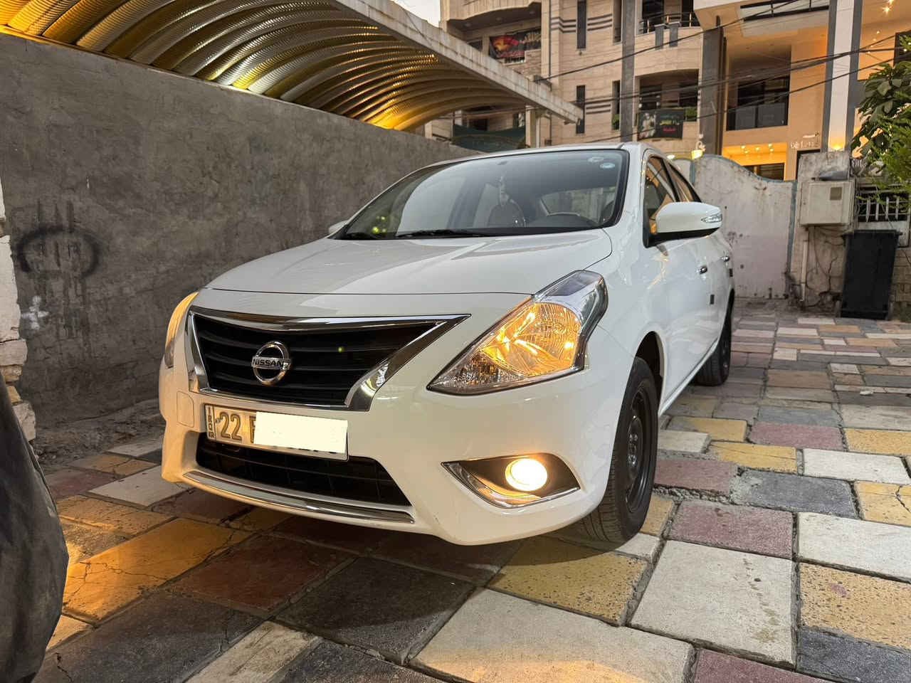 سلام عليكم للبيع نيسان سني مصري موديل 2024السياره جديده من الشركه عله ايدي بأسمي السنويه تحويل مباشر مكفوله من الضربه والصبغ والبارد والشخوط ماشيه 27
رقم اربيل مكاني بغداد حي القاهره للاستفسار ***********السعر 122وبيه مجال حك الجيه
