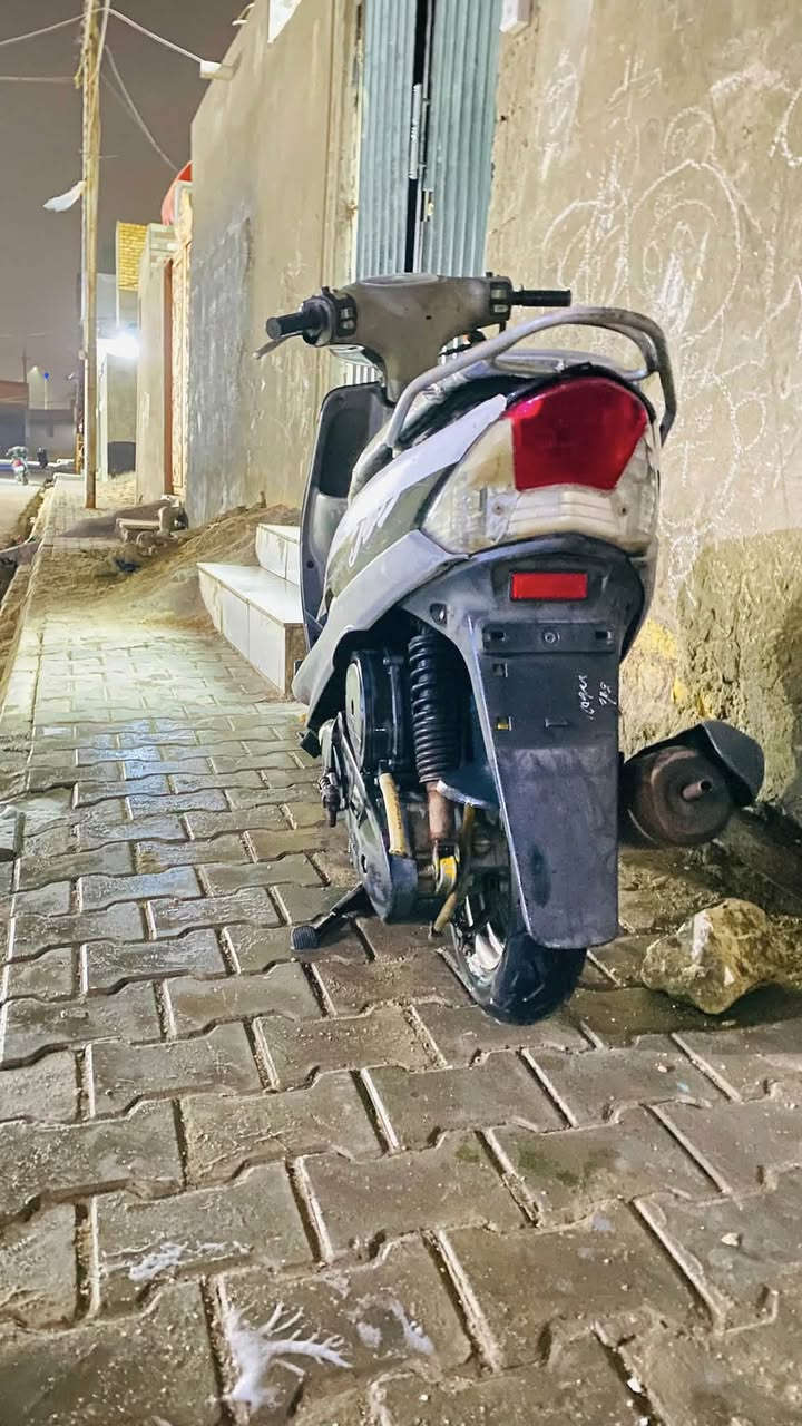 السلام عليكم دراجه ماكس للبيع السعر 500وبيها مجال المكان السماوه للاستفسار (***********)
