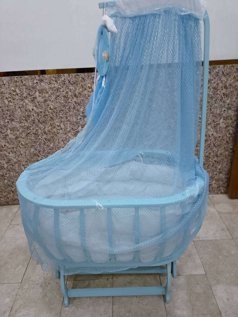 سلام عليكم كاروك تركي الاصلي نضيف  مابي أي نقص  للبيع


**إذا كنت صاحب هذا الإعلان وتريد حذفه لأي سبب، رجاءا أرسل رسالة إلى الدعم الفني**