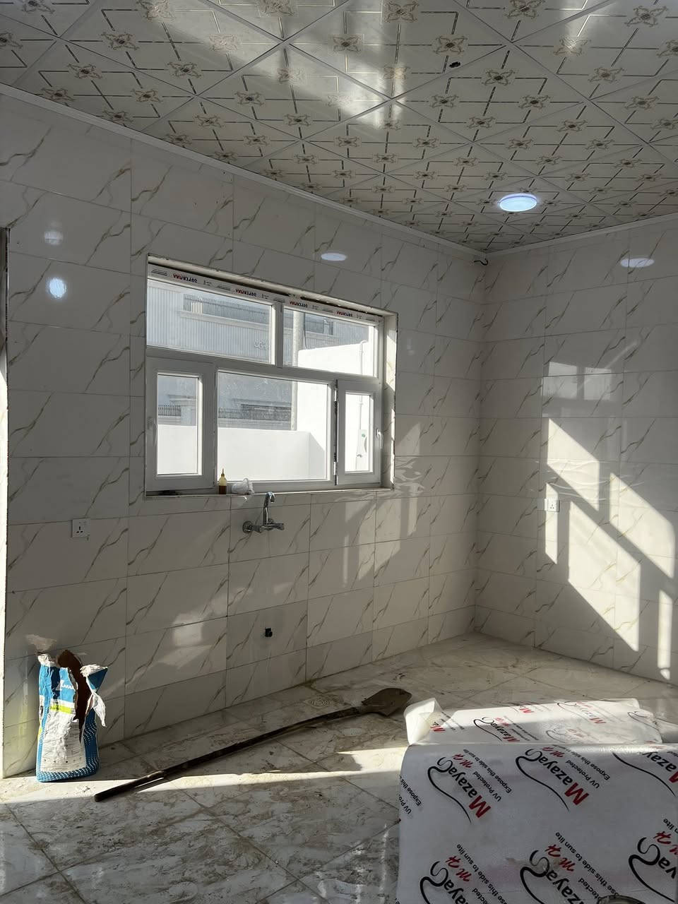 🏘🏘بيت للبيع ديالى خانقين / داره كوناره فرع معرض الشيخ طابو زراعي مساحة 100 مربع واجهة 10 والنزال 10 بناء حديث  صفر محد ساكن بي طابق واحد 

1 غرفة نوم واستقبال وصالة داخلية ومطبخ ومجمع صحيات داخلي وخارجي ومنور وبيتونه فول سيراميك وسقف ثانوي 

السعر 58 مليون بي مجال بسيط 

للأستفسار اكثر اتصال بالارقام فقط 
***********
***********
مكتب فريا موفق للعقار
