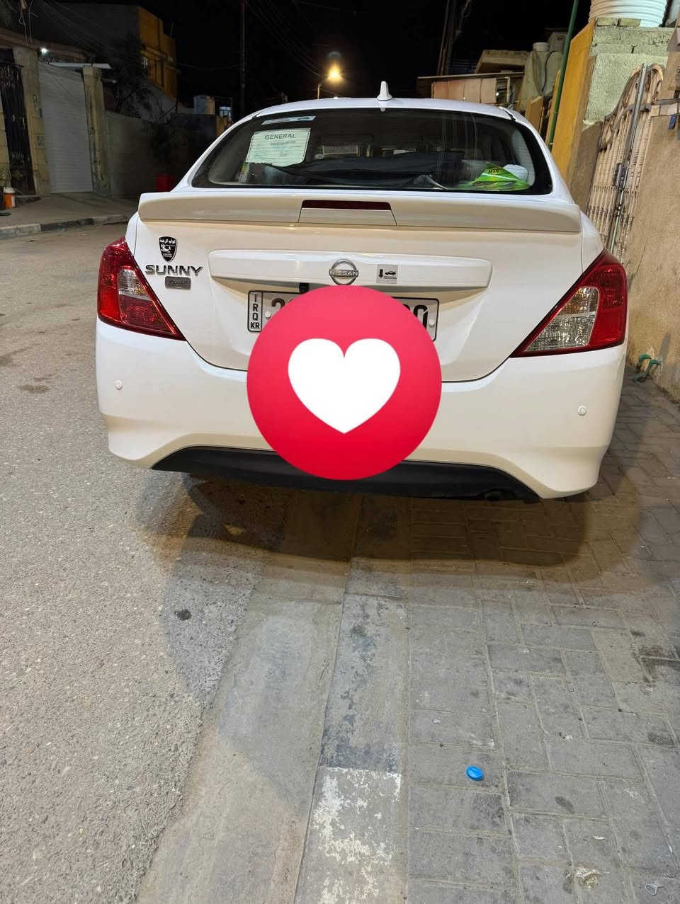 السلام عليكم نيسان صني هندي بليته زركه مديل 2024السياره ماشيه18 الف كفاله السياره كلش نضيفه كلش ***********للتواصل
