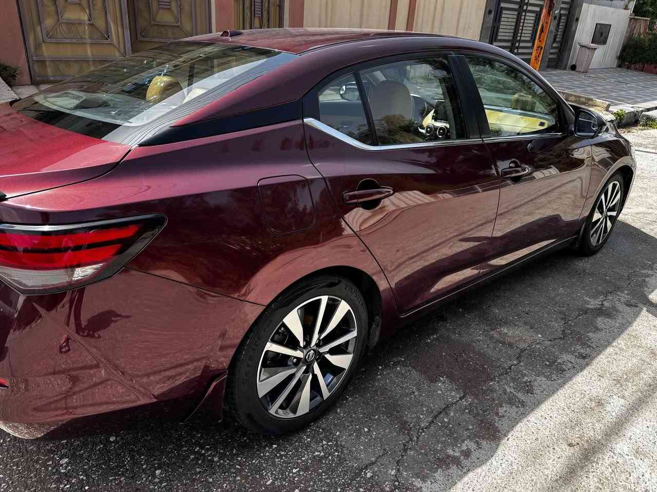 للبيع ...
NISSAN SENTRA 2020 SV PLATINUM
نيسان سنترا 2020 أمريكي فئة SV بلص (بلاتينيوم)  فول مواصفات 1/1
رقم اربيل حديث + سنوية حتى ١٢/٢٠٢٧
ماشية ٦٢ الف كيلو متر
مكان السيارة :  الموصل
بجم وظهر كبس شركة
الضرر جاملغ امامي جهة السايق + ايربكات سليمة وضع شركة (واضح بالصور)
المولصفات
✔️ محرك 2.0 لتر – 4 سلندر
✔️ كير اوتوماتيك CVT مع وضع Low gear
✔️ ثلاث وضعيات قيادة
(Eco - Normal -Sport)
✔️ شاشة 8 إنش + Apple CarPlay & Android Auto
✔️ تشغيل بصمة + بصمة ابواب (للبابين)
✔️ مثبت سرعة ذكي (رادار)
✔️ مكيف أوتوماتيك ثنائي
✔️ كاميرا خلفية + حساسات
✔️ كشنات جلد مشمشي تدفئة
✔️ تحديد مسار
✔️ نقطة عمياء
✔️ رادار امامي وخلفي
✔️ تحكمات ستيرن جهتين
✔️ فتحة سلايد سقف (تنته)
✔️ مرايات شفط + كهرب
✔️ كشن السائق كهرب
✔️ ويل كب كروم ٥ تايرات
السعر 143 ورقة وبيها مجال بسيط للطيبين
للاستفسار ***********   ***********
