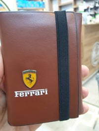 محفظة جلدية • متعددة الاستخدام • توصيل محافظات