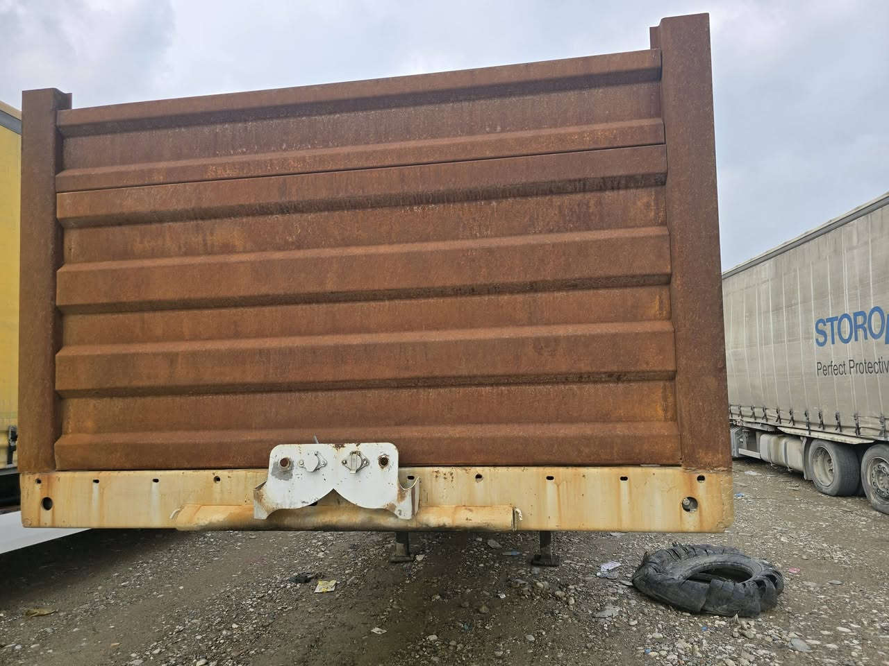 عربانه حداديه اربع محاور واحد رفاع لبيع سعره ٨٠ ورقه بيه مجال لاتصال ***********
