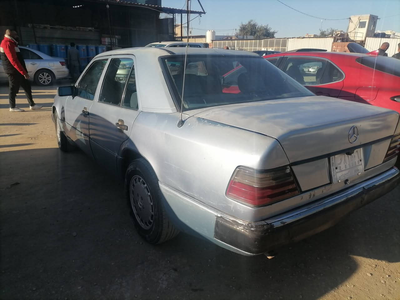 مرسيدس دب محرك3000
سيارة جاهزة خير من الله تخم تاير جديد كير ومكينة مكفولات حدادية 80%رقم بغداد مكان السيارة كربلاء سنوية لسنة2028سيارة جاهزة للشارع السعر52والشراي يتصل ويتدلل ***********
