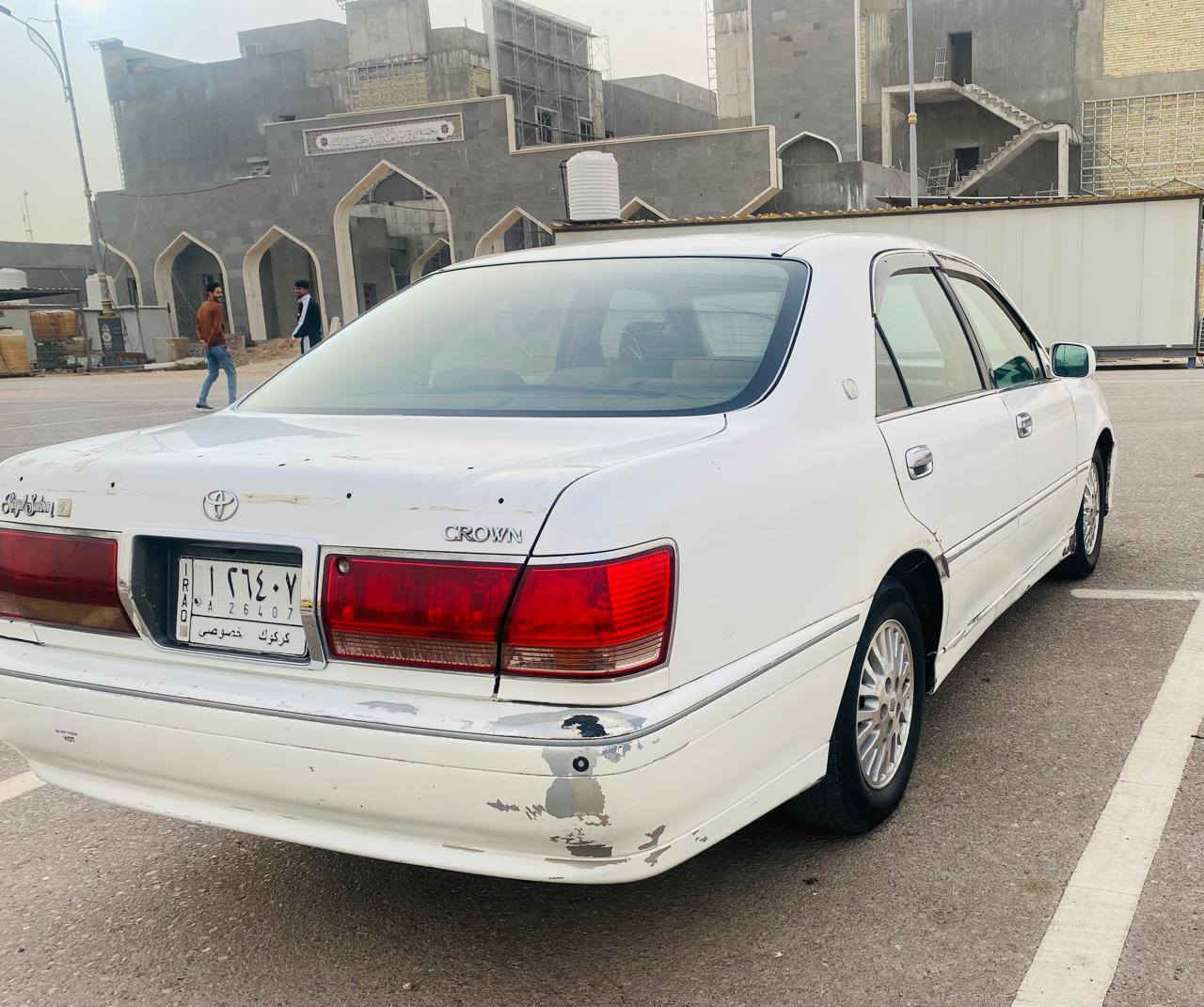 السعر 65 الاستفسار أكثر***********  كراون 2003 اربع دكم فول مواصفات واحد علا واحد السياره مكفولة من الكص ونقل جثه بيهه حادث باب العبري والباقي مكفول مكينه ديفور الجبير وكير مكفولات حداديه جديده تخم تاير داخل بيجي اربع كشنات كهربائيه مكان السياره كربلاء مكلف بنشر
