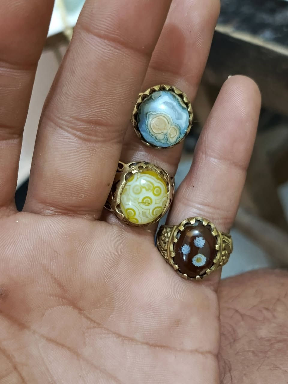 الي يدور نواعم هذني سليماني احمر واصفر وداوودي صياغه نحاس ل3سعرهن25متوفر توصيل


**إذا كنت صاحب هذا الإعلان وتريد حذفه لأي سبب، رجاءا أرسل رسالة إلى الدعم الفني**