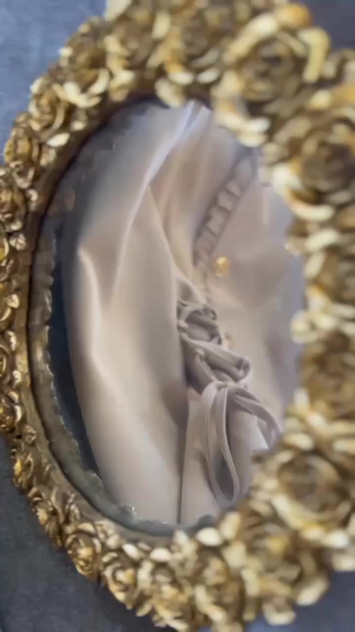 فخامة القطعة وجمالها


**إذا كنت صاحب هذا الإعلان وتريد حذفه لأي سبب، رجاءا أرسل رسالة إلى الدعم الفني**