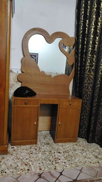 ميز مرايا • نظيف • كوفه الجماعه