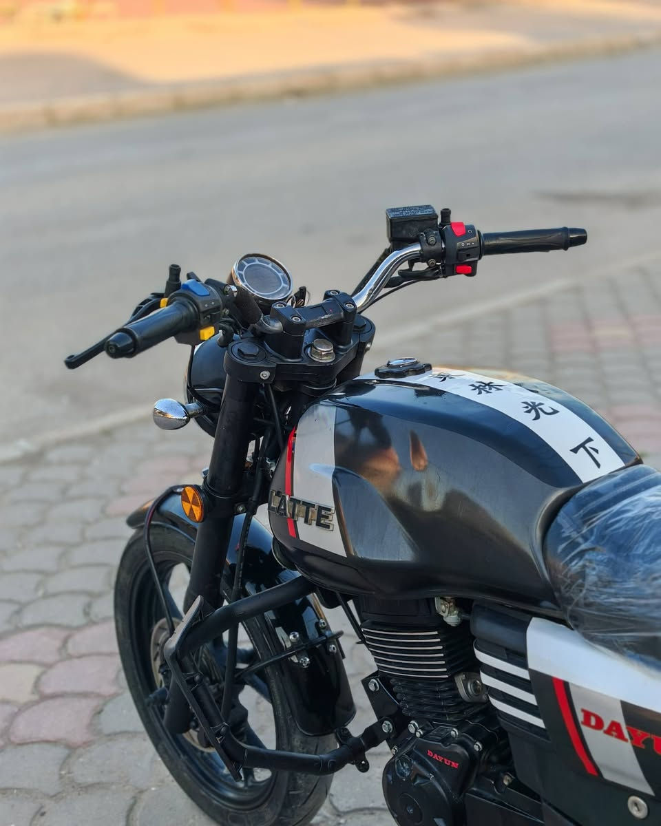 لايتي 23(رقم وسنويه كربله )مكاني كربله
سلام عليكم دايون لايتي موديل 23 مكينه200
رقم وسنويه تحويل شوكت ميعجبك
دراجه نضيفه ومرتبه وكفاله بدون نقص
اشاير رماش ودرع رياضي وترتيبات حلوه بيه
مكاني كربله
سعره  2ونص
*********** الي متعجبه او يشوفه هواي عليه فنشالله يصعد احسن منه 💙
