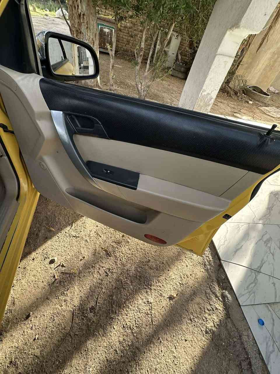 سلام عليكم للبيع افيو موديل 11 مكينه وكير وتبريد مكينه مفتوح 1400 رقم انكليزي مصفره هيه وغرامات مابيه ضربه قويه مالكه بلهلال ومكاني الحمزه الشرقي السعر 48وبيه مجال الاتصال ***********
